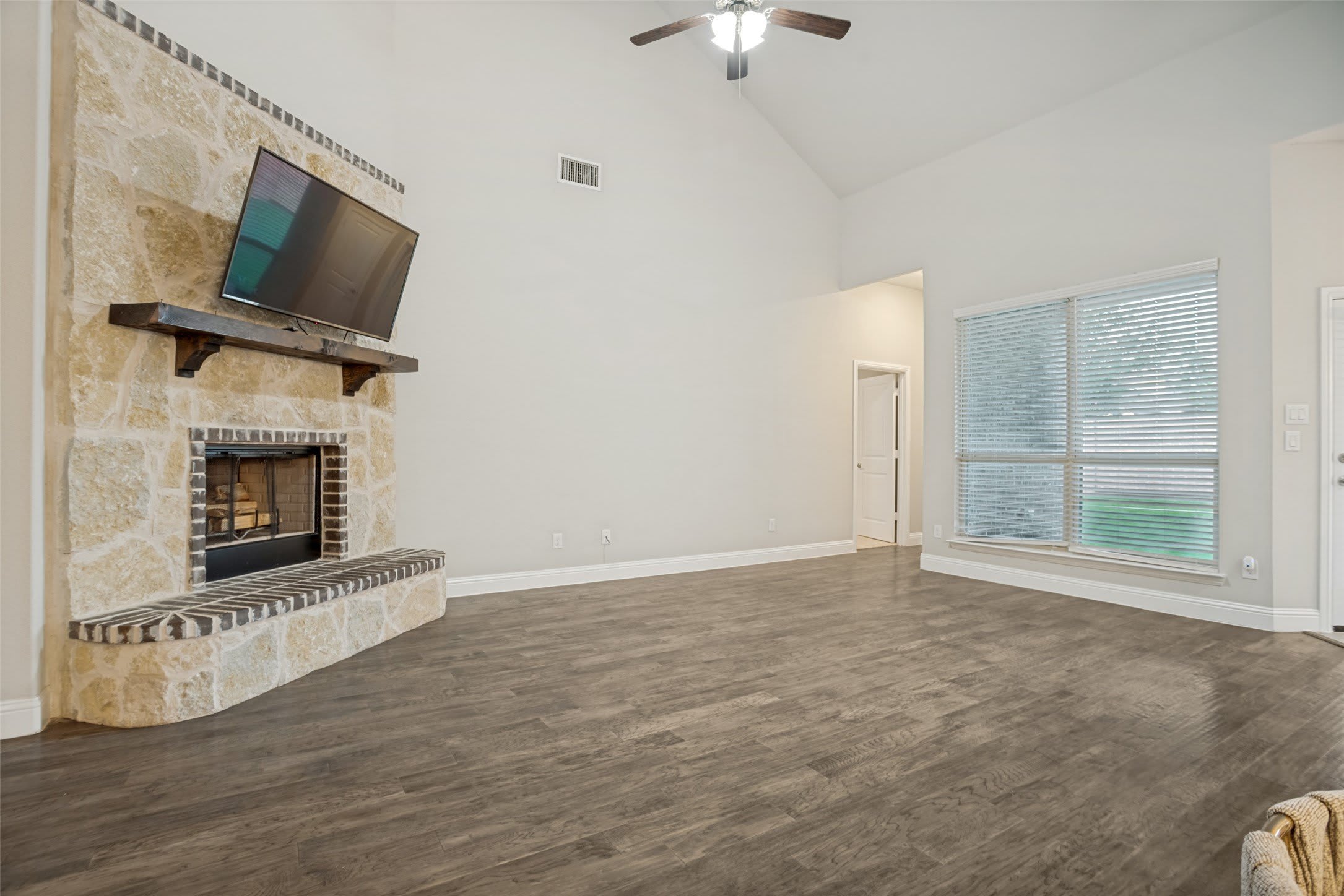 3406 Herron Drive – photo 5