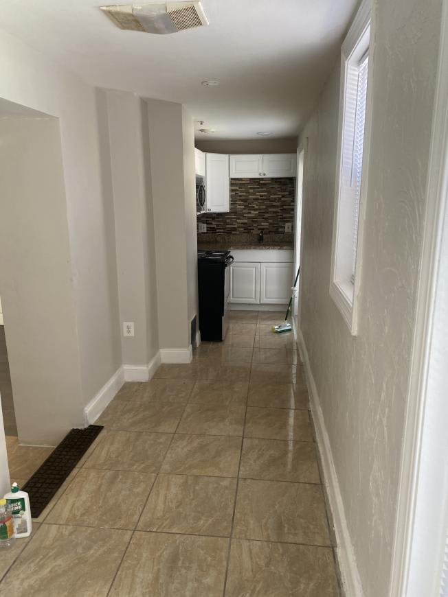 32 Hinckley – photo 3
