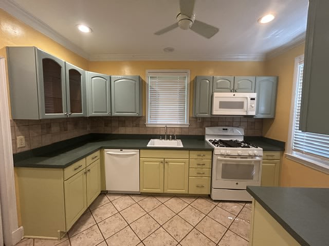 306 Kingston Road – photo 5