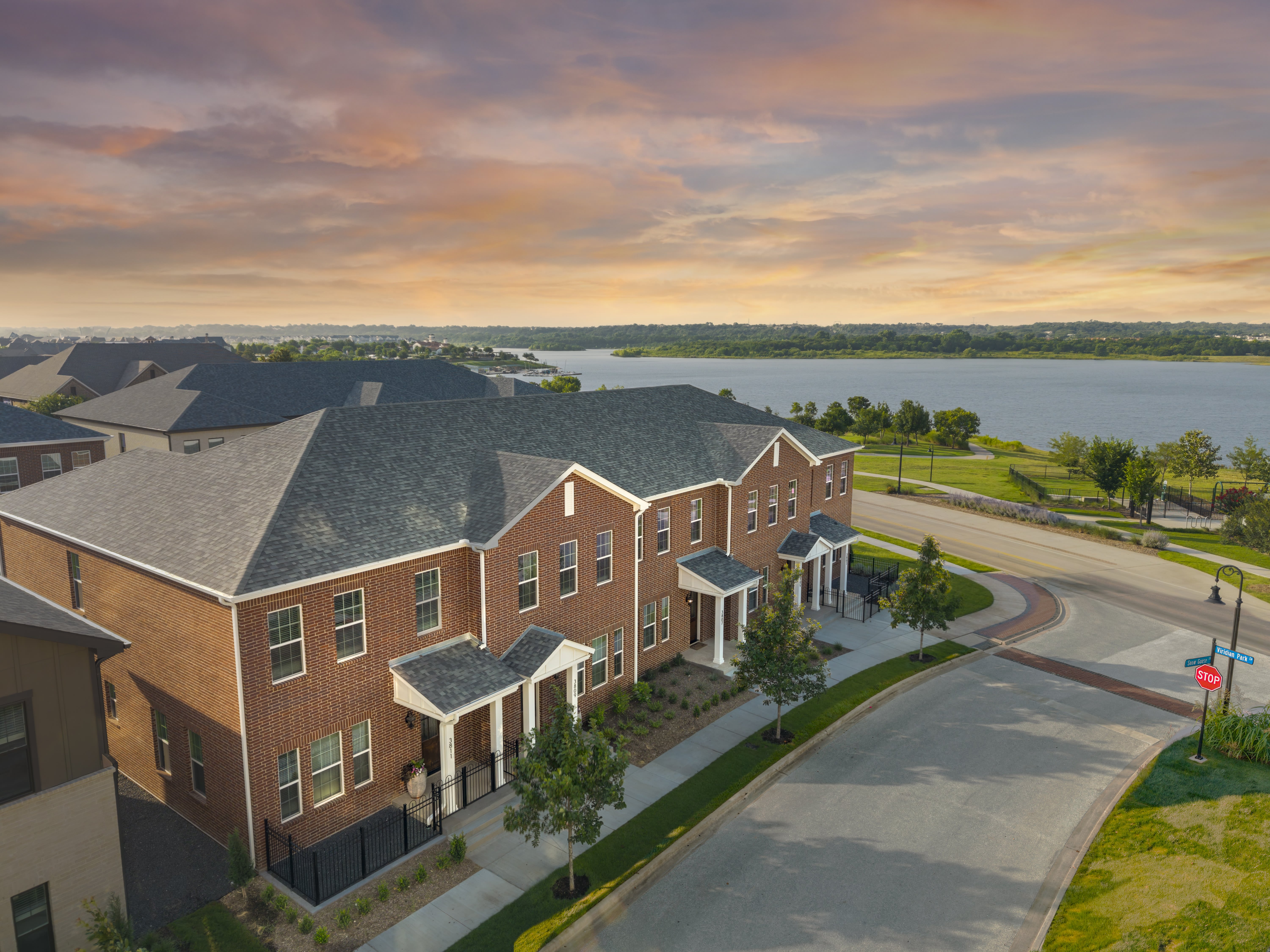 The Linden Townhomes – photo 1