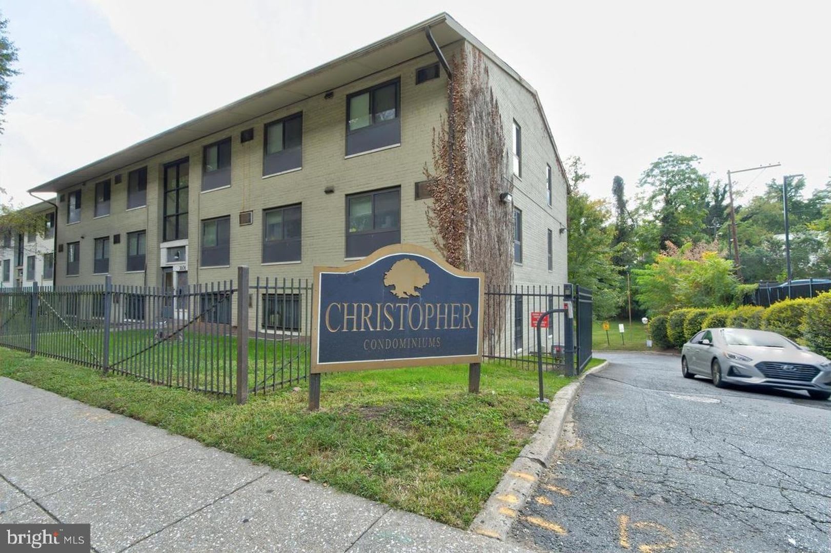 Beautiful 1Bd 1 Bath Condo – photo 1