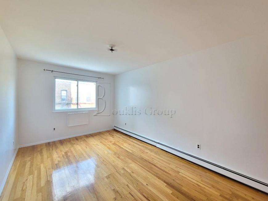 25-28 35TH ST. – photo 4