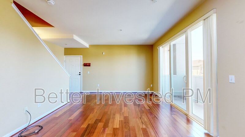 950 Campoy St – photo 4