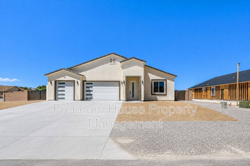 6380 Waterford Street – photo 1