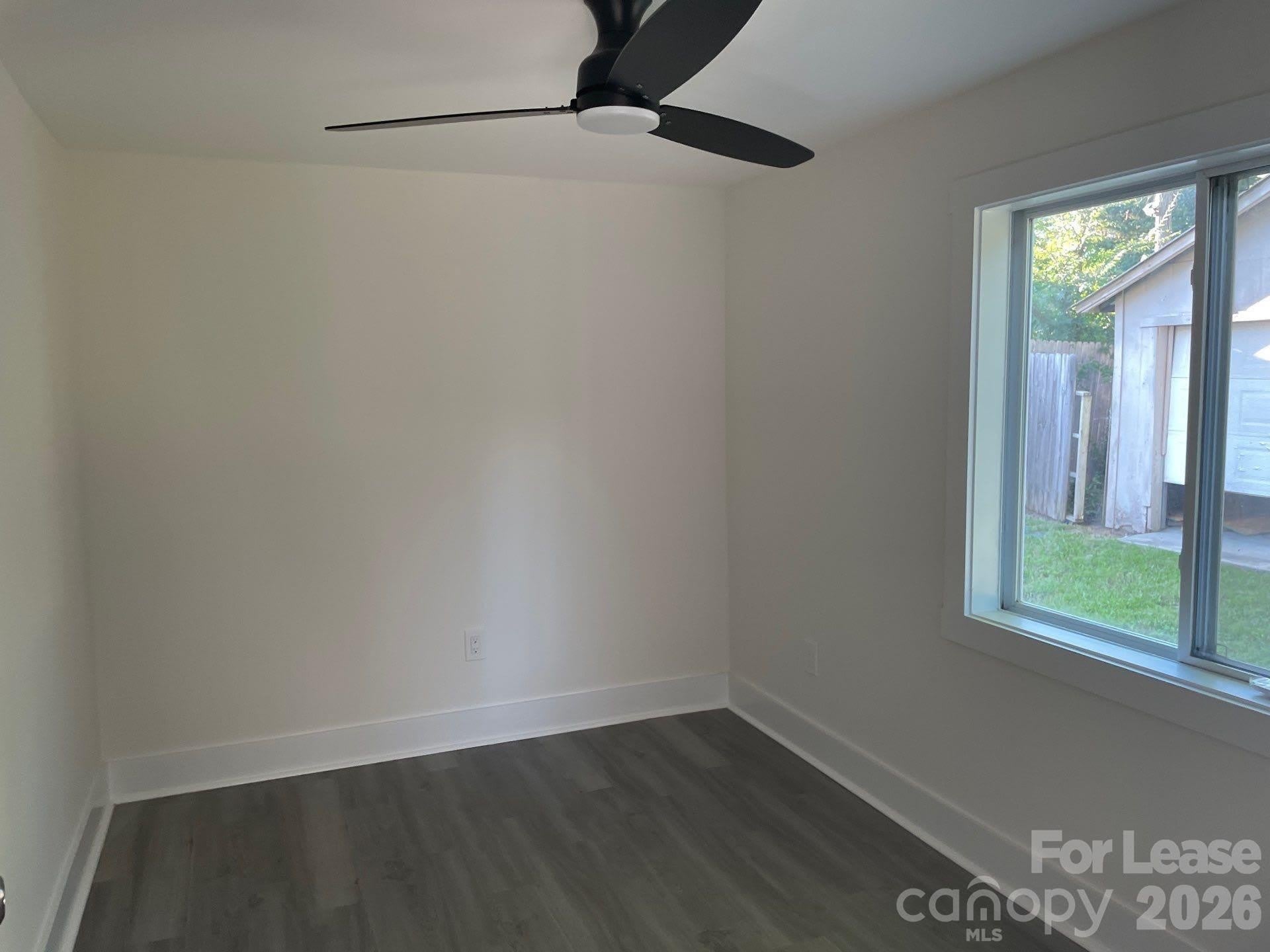 649 Arch Drive – photo 2