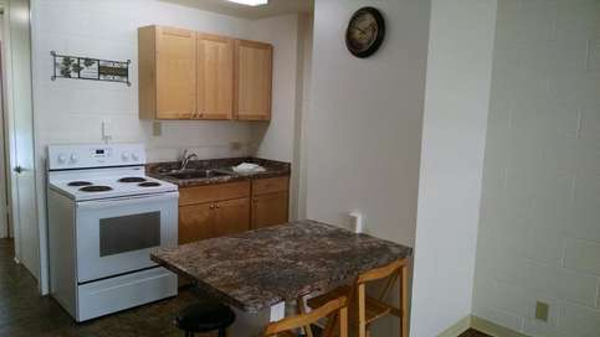 Oceanfront 1 Bedroom, 1 Bath – photo 2