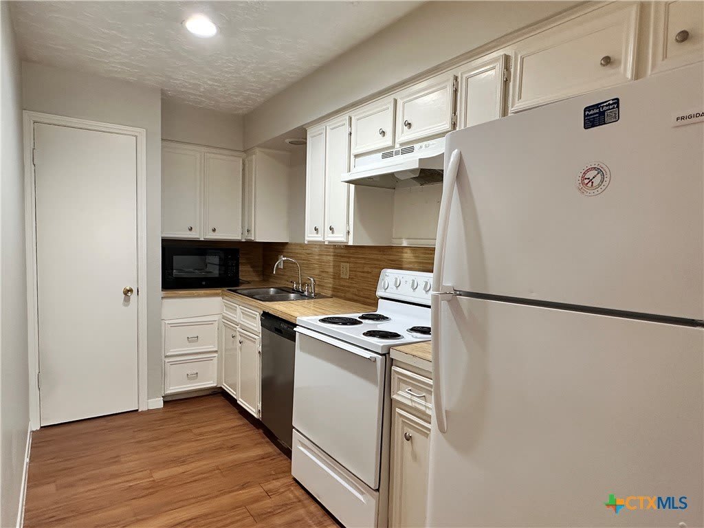 906 N Lbj Drive – photo 2