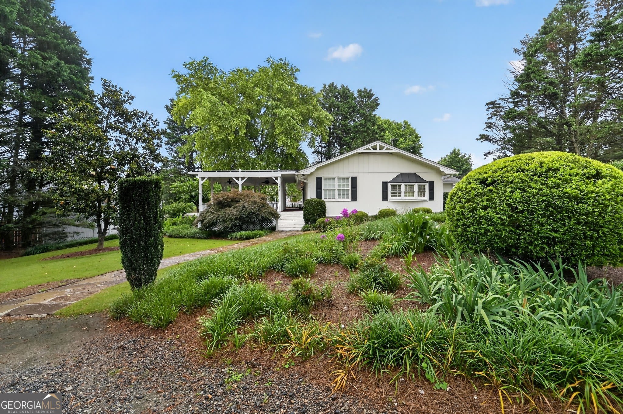 1455 Courtney Lane – photo 4