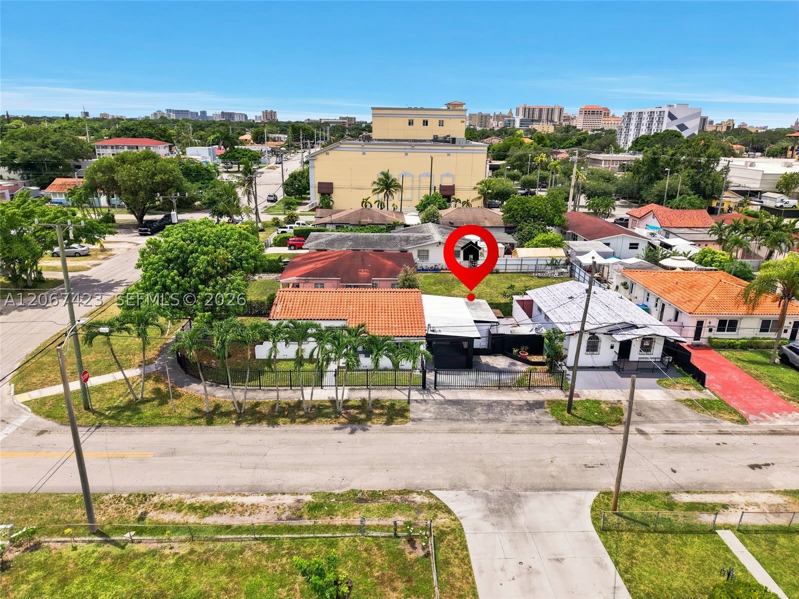 3500 NW 1st St – photo 1