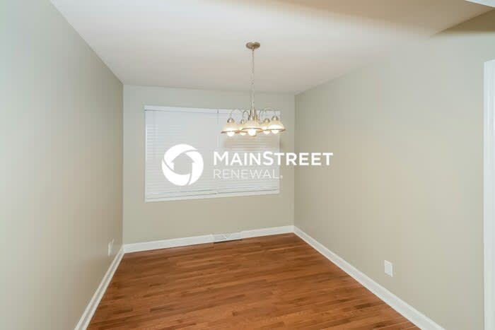 420 Argonne Drive Northeast – photo 4