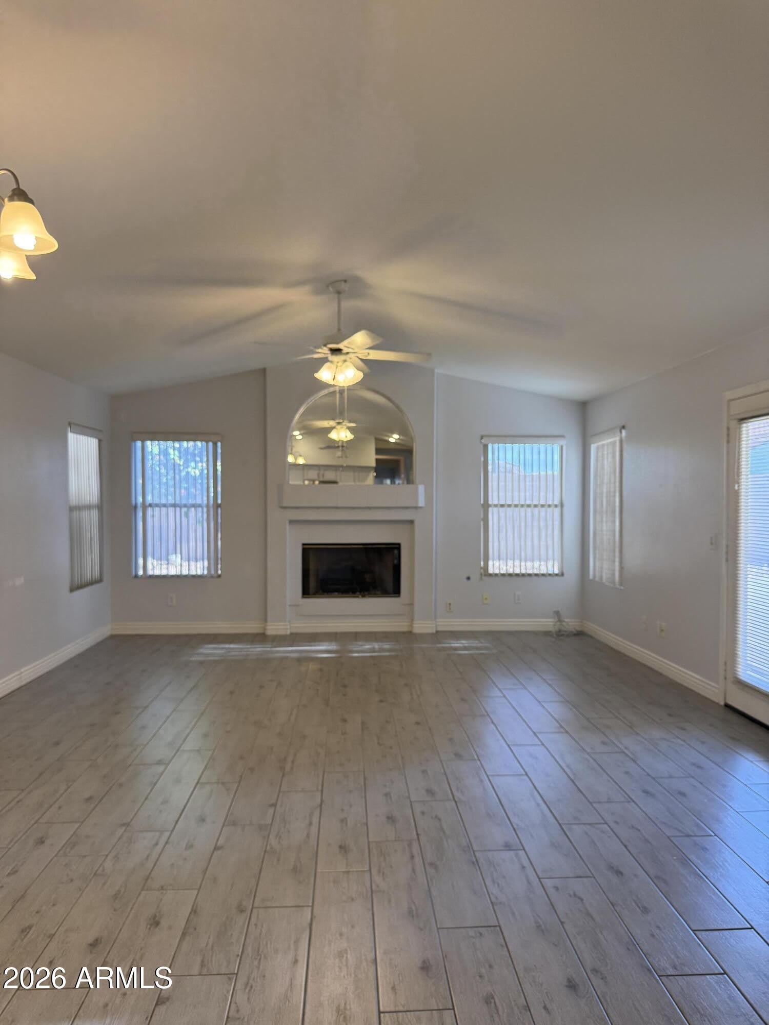 1265 E SPUR Avenue – photo 5