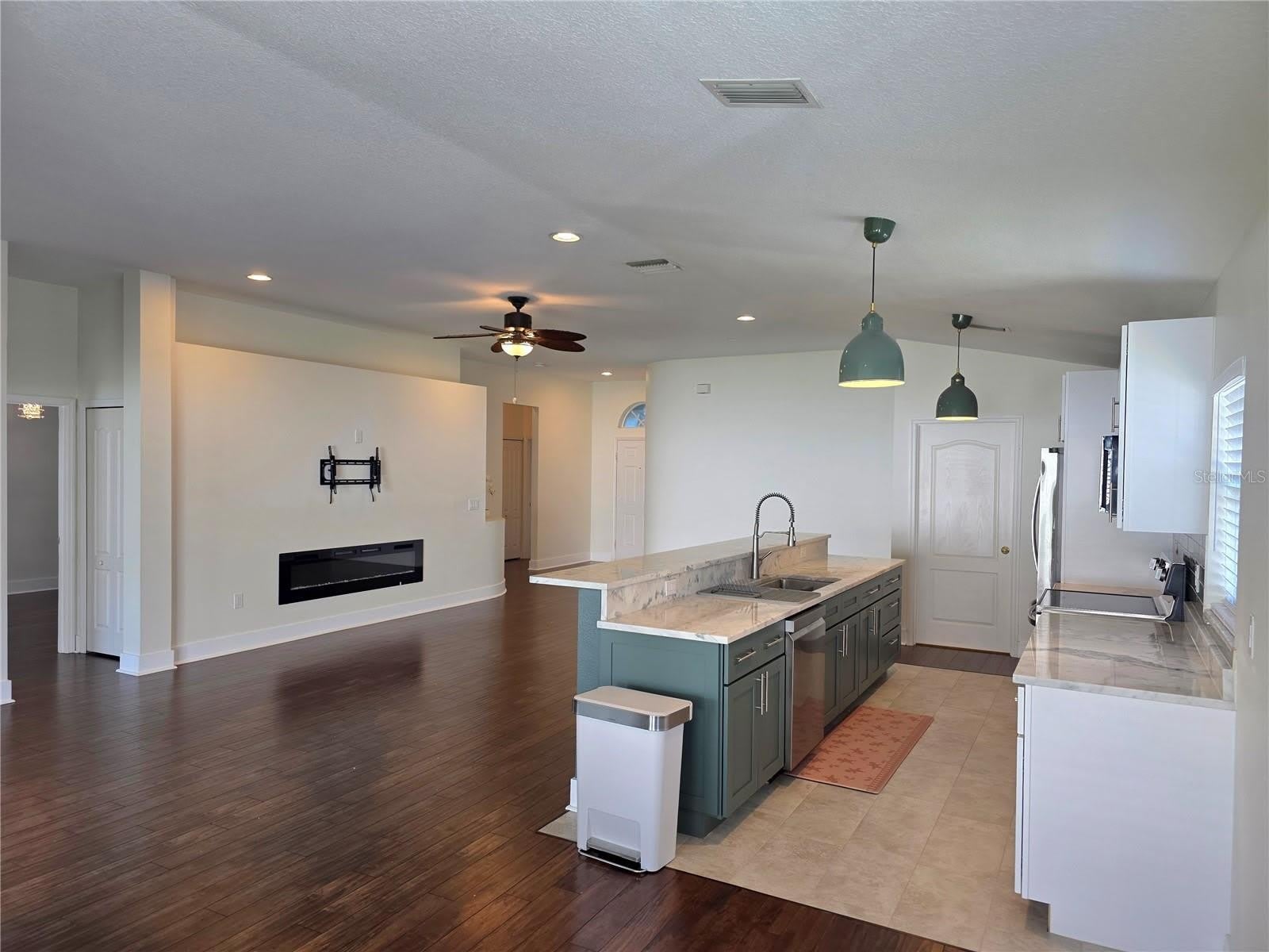 730 STRAW LAKE Drive – photo 3