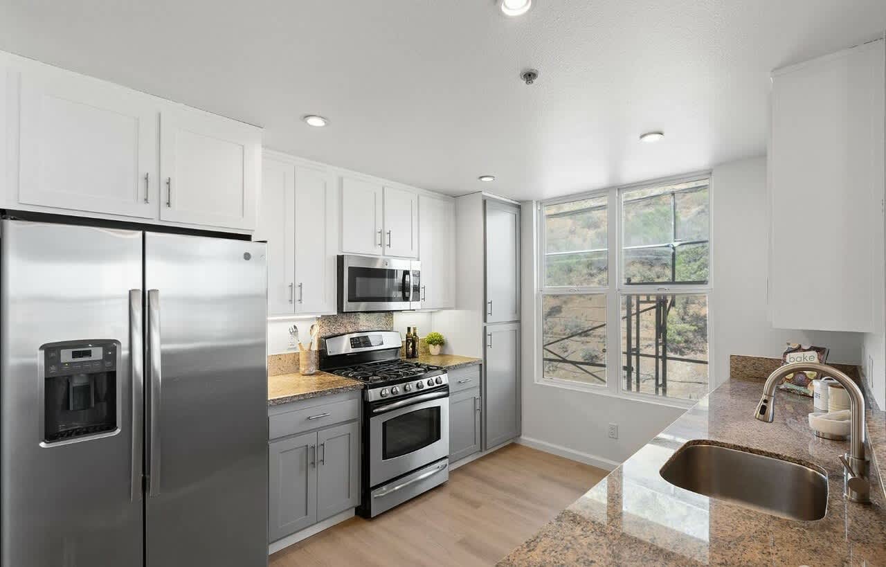 501 Crescent Way – photo 3