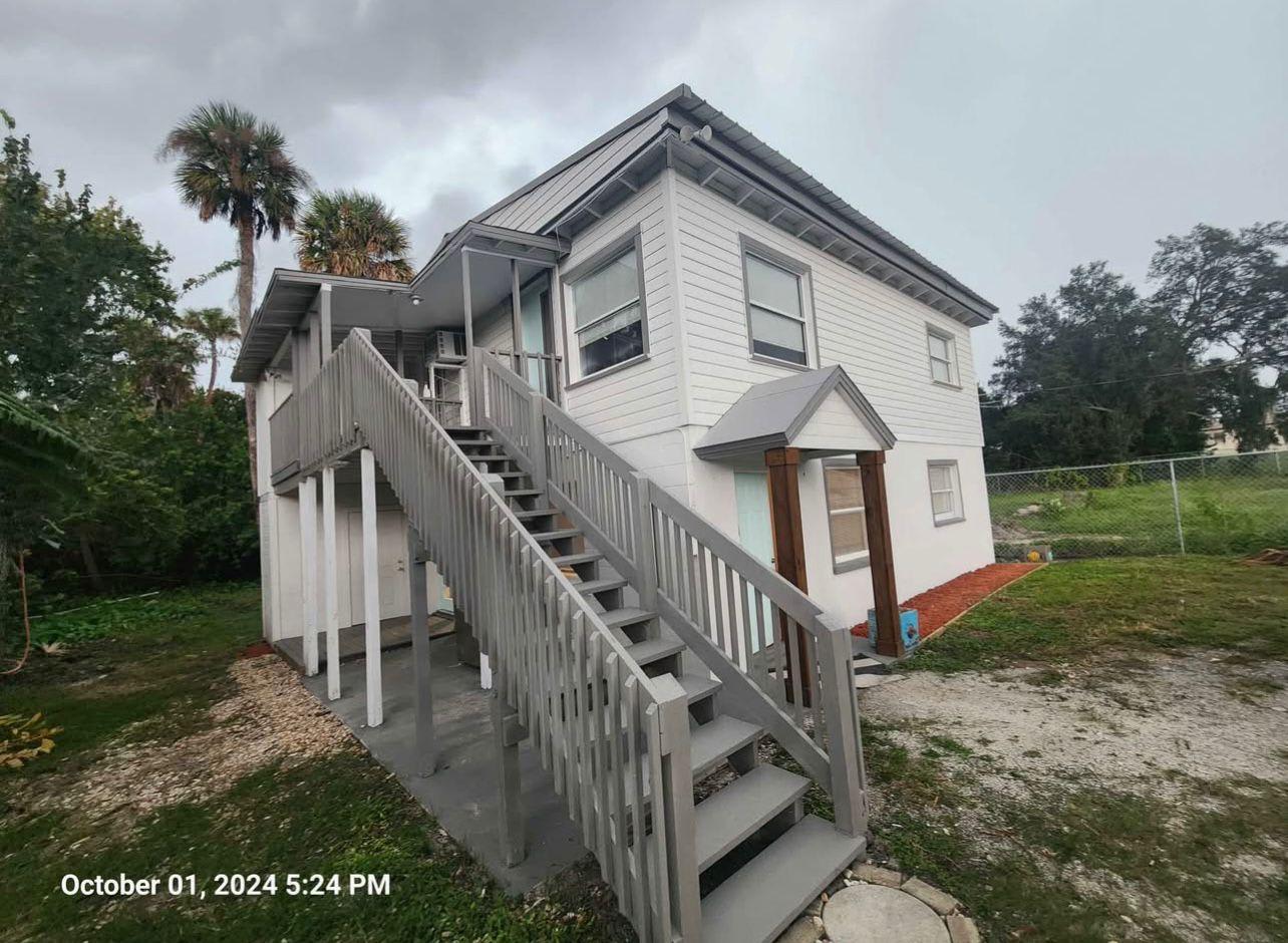 615 Clearlake Road unit B – photo 2
