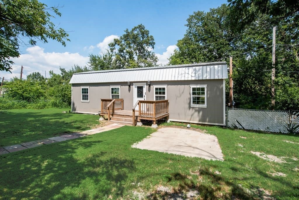 1708 Florence Drive – photo 5