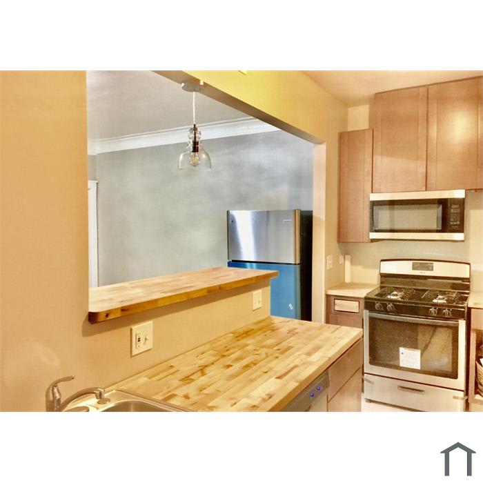 4725 South Vincennes Avenue 3S – photo 3