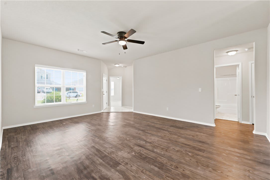 802 SW Green World Street – photo 3