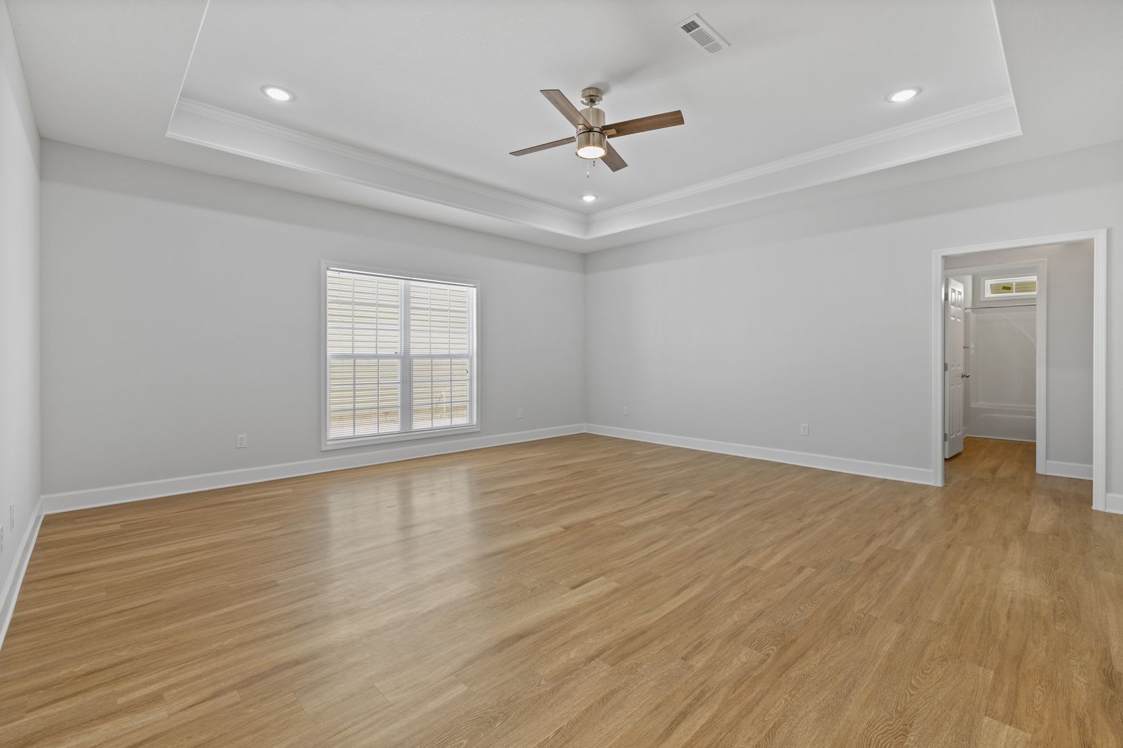 Move In Incentive – photo 5