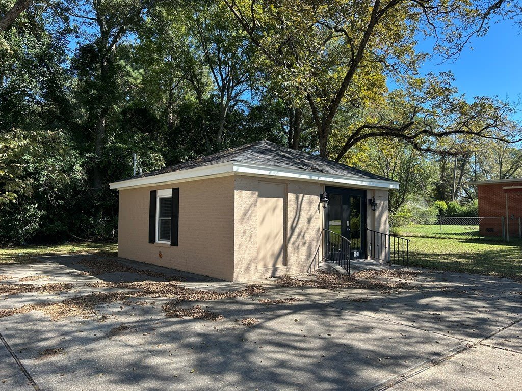 101 Gaines – photo 2