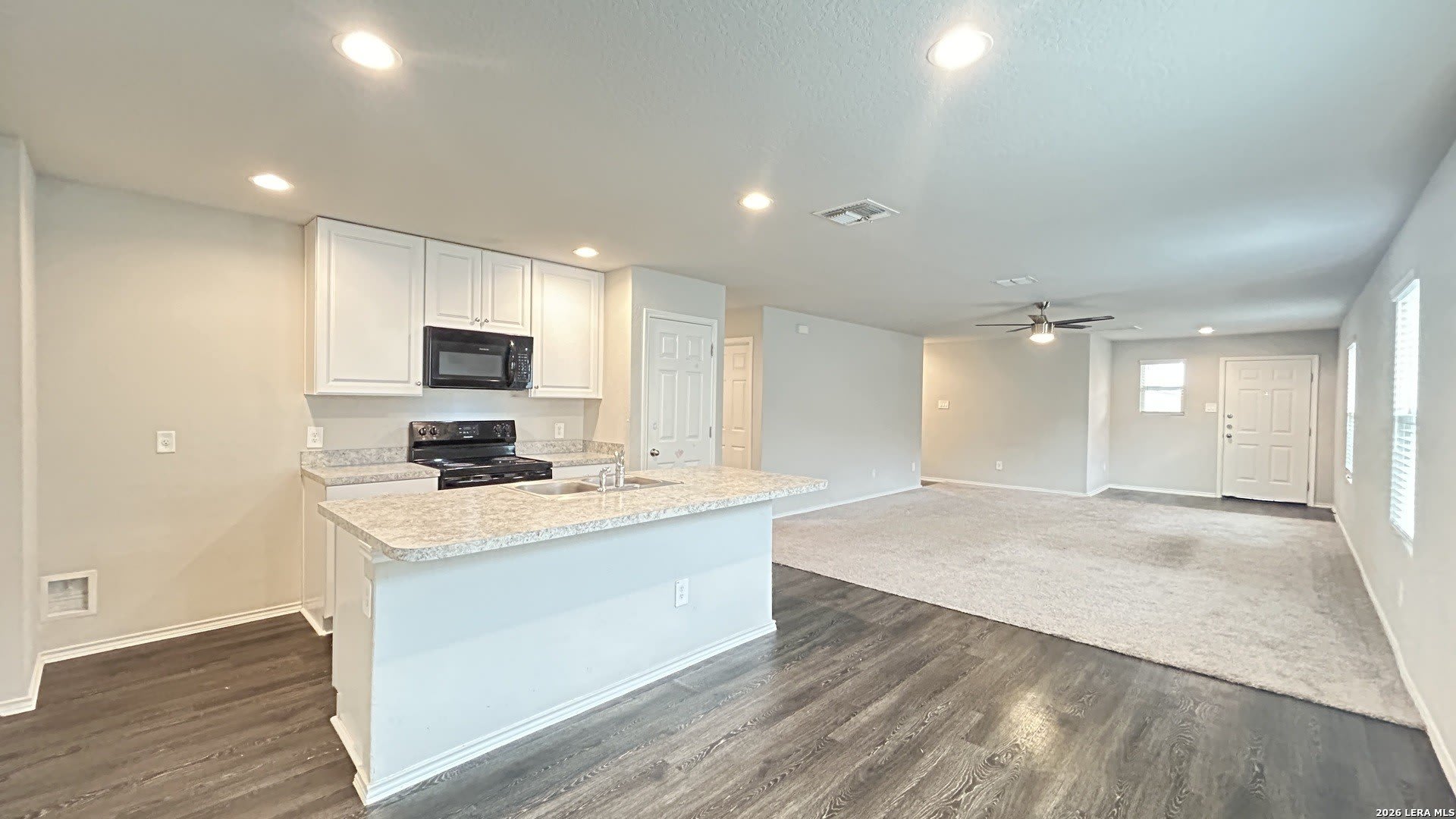 619 Pleasanton Way – photo 5