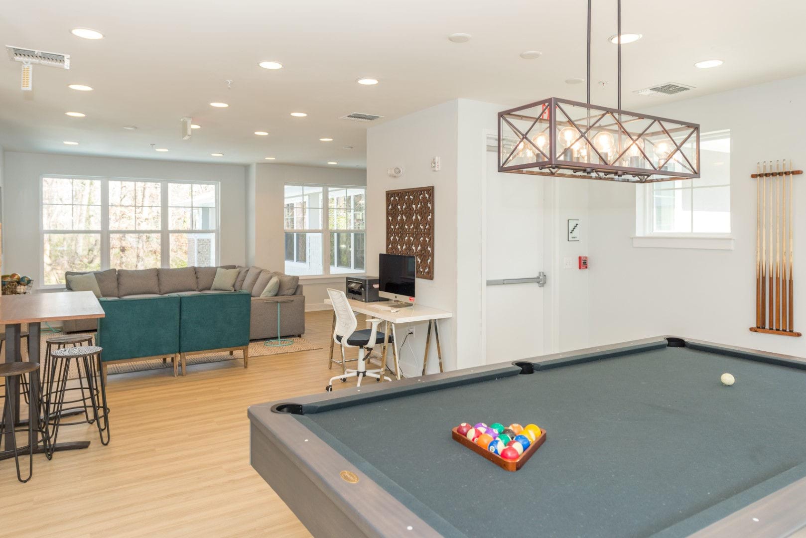 Diamond North Apartments – photo 4