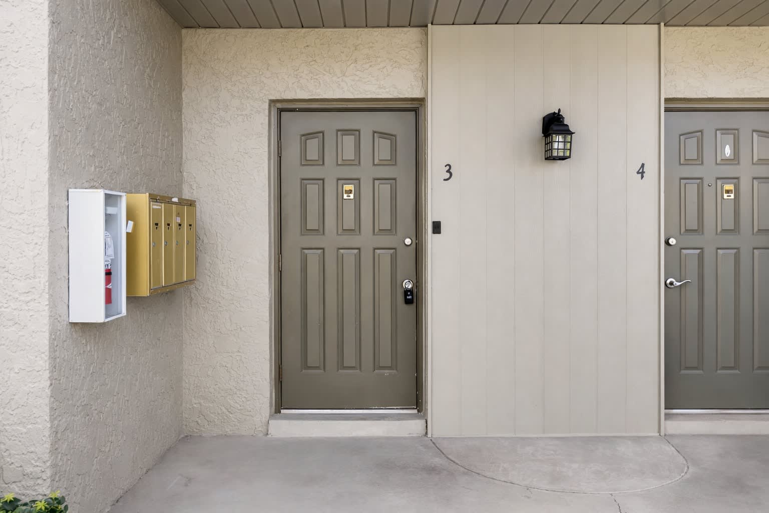 4777 3 Orange Grove Blvd – photo 1