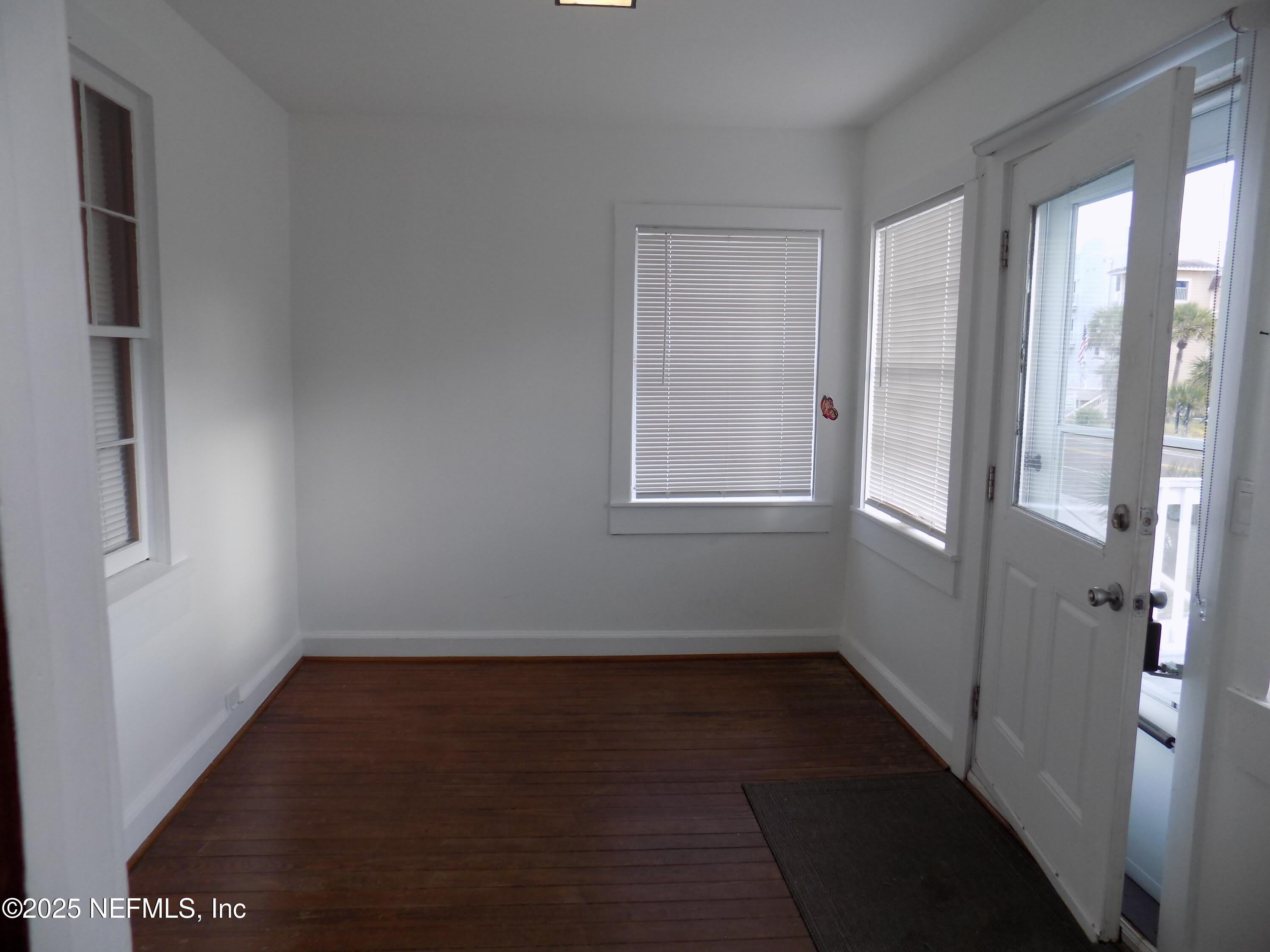 57 S FLETCHER Avenue – photo 3