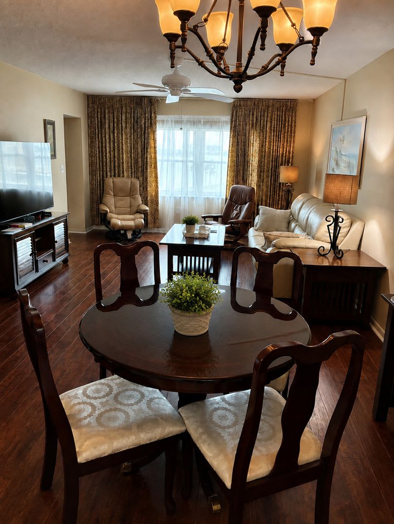 Waterfront Living At Sea Towers Fully Furnished 2Br – photo 2