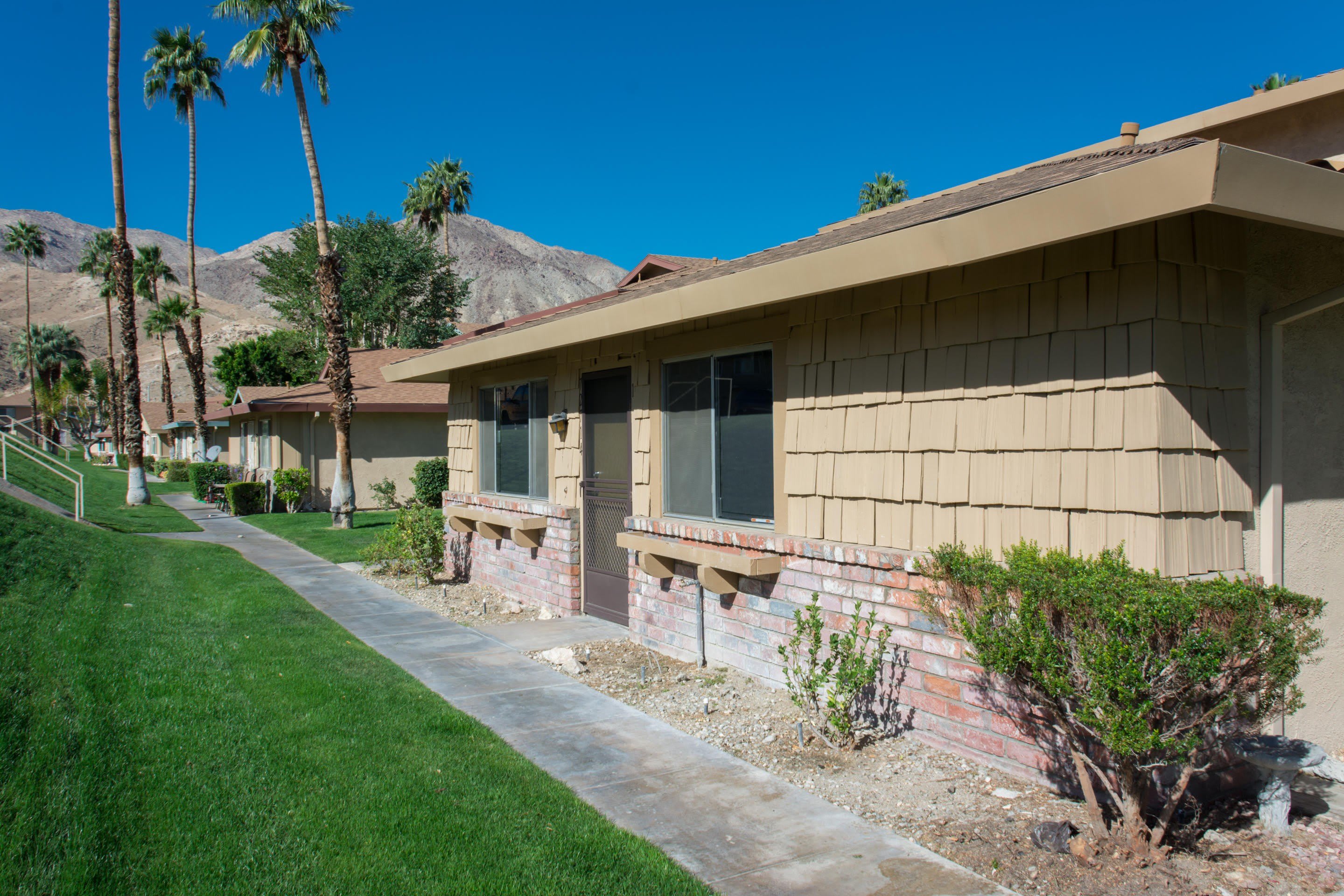 72714 Willow Street – photo 1