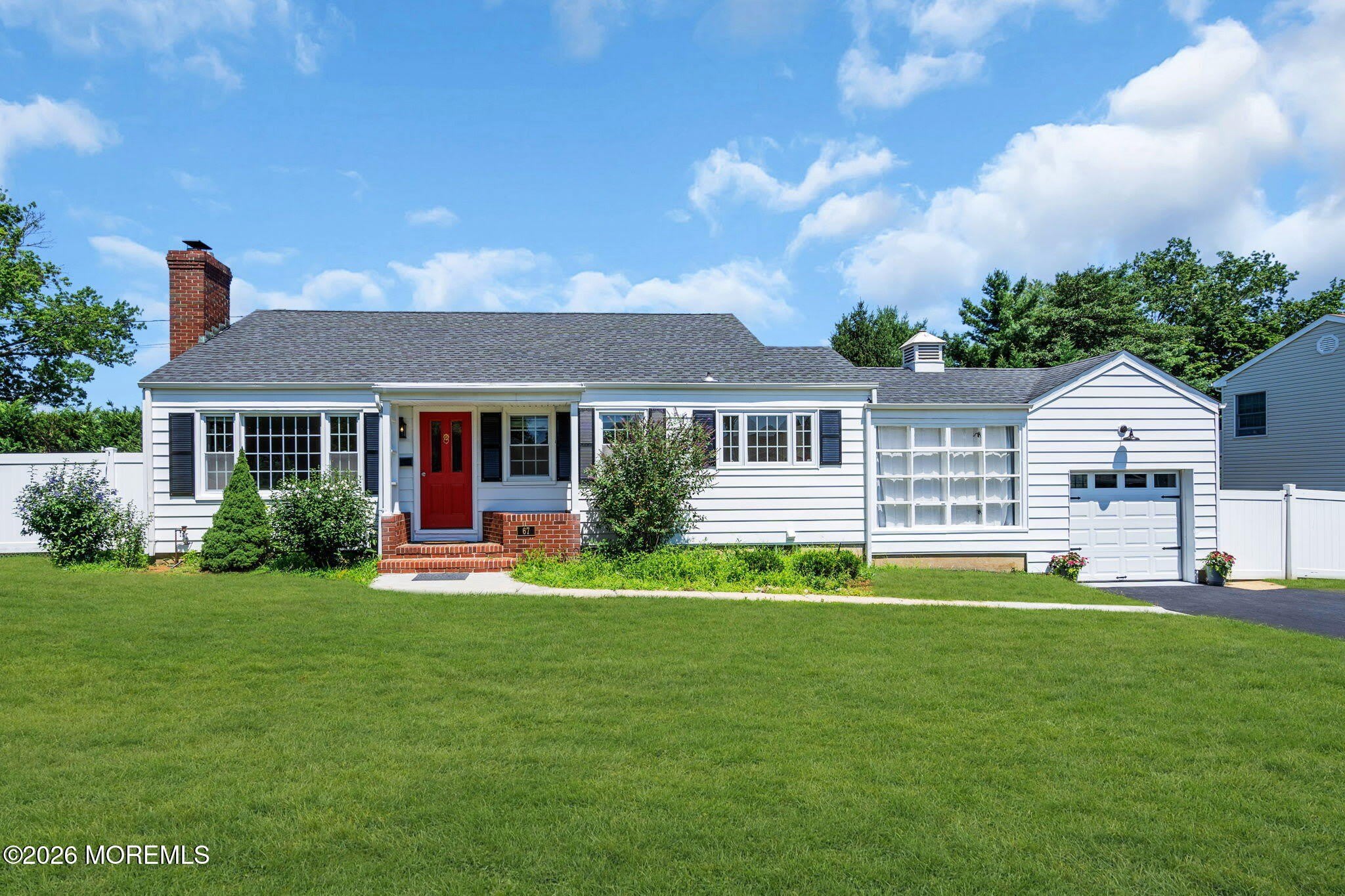 67 Victoria Place – photo 1