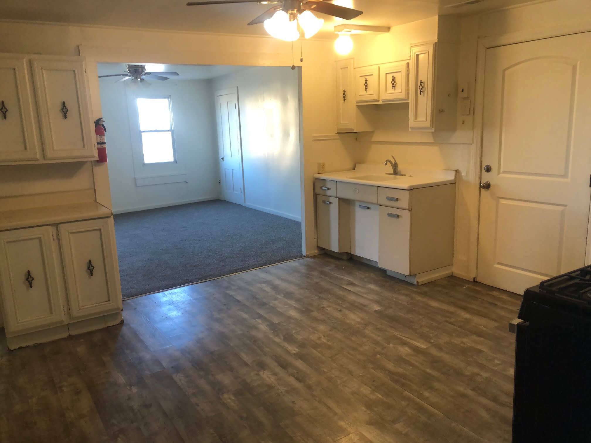 116 W Slippery Rock St – photo 4