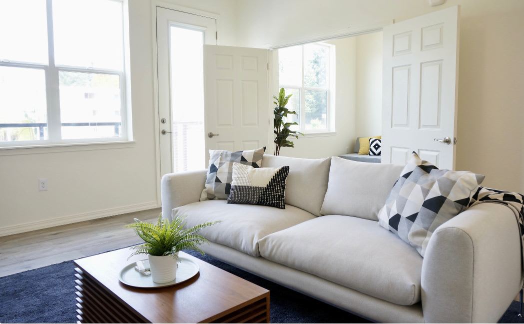 Clark Apartments – photo 5