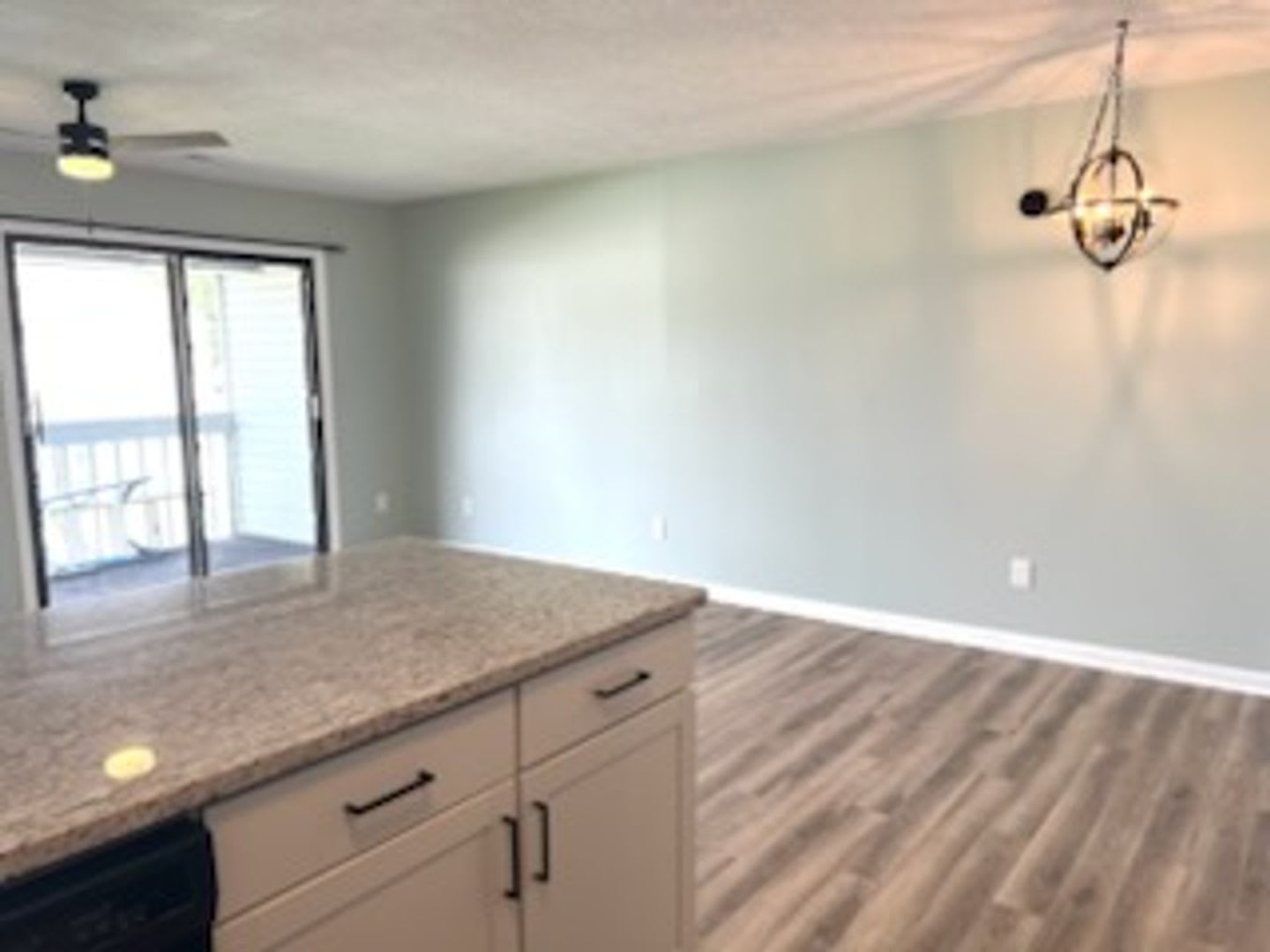 Fairway Village Beautifully Upgraded Condo (Island Green) – photo 5