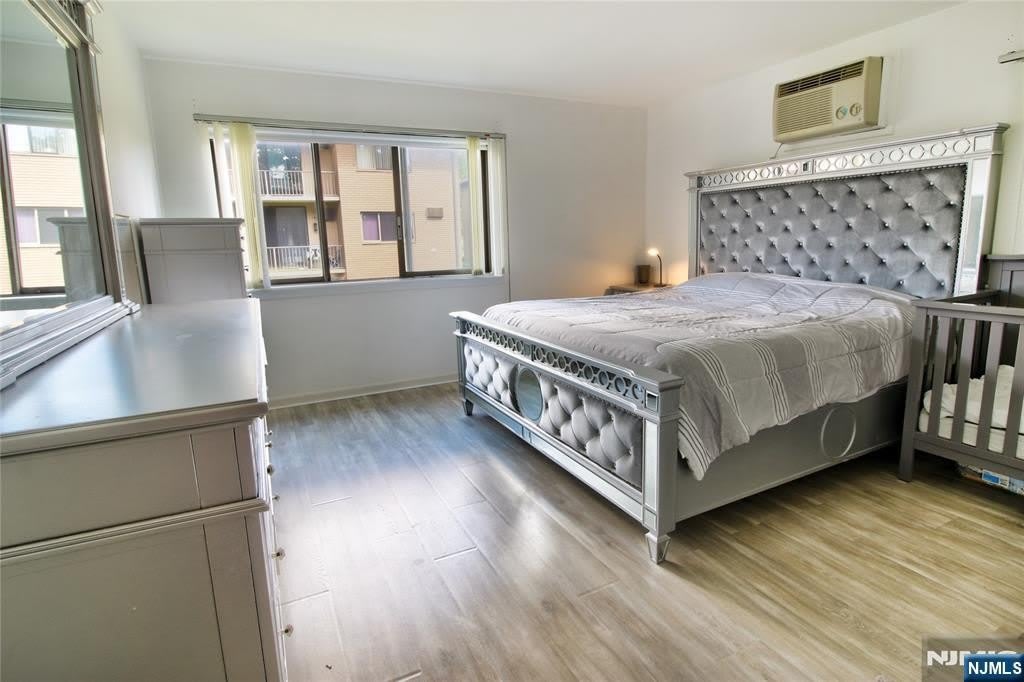 464 Liberty Street – photo 5