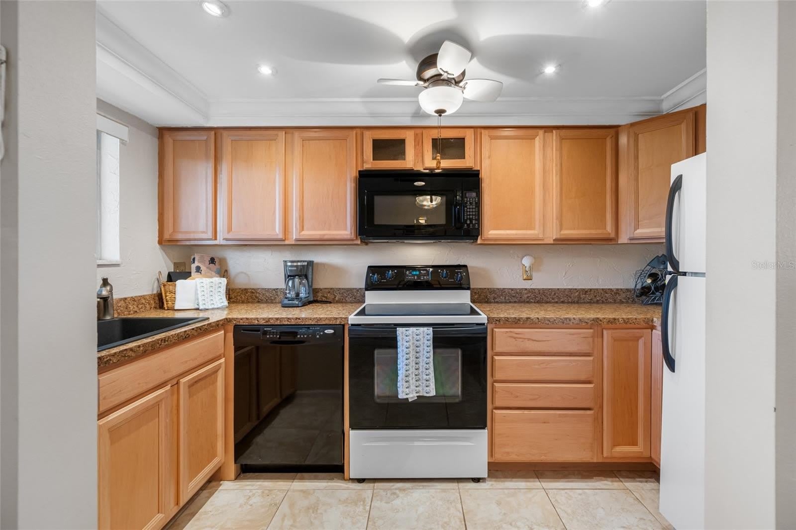 1243 S MARTIN LUTHER KING JR Avenue – photo 4