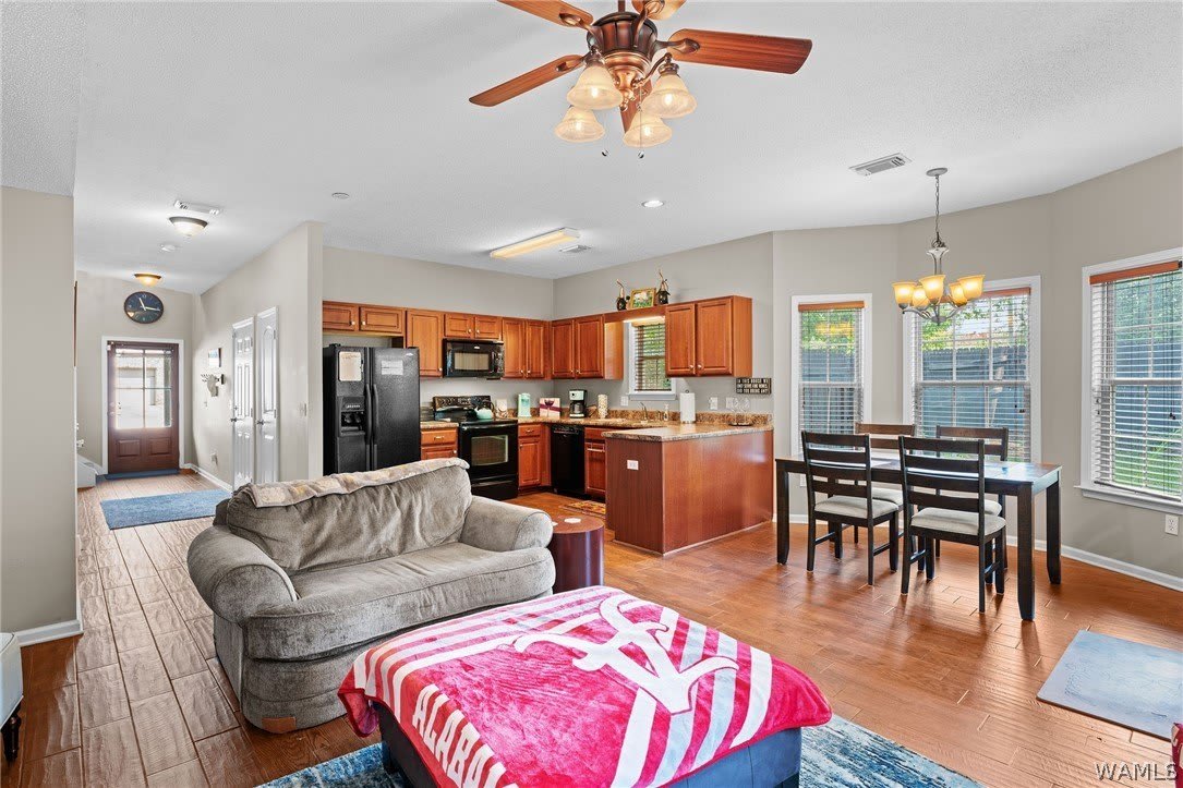 1813 Saint Charles Way – photo 3