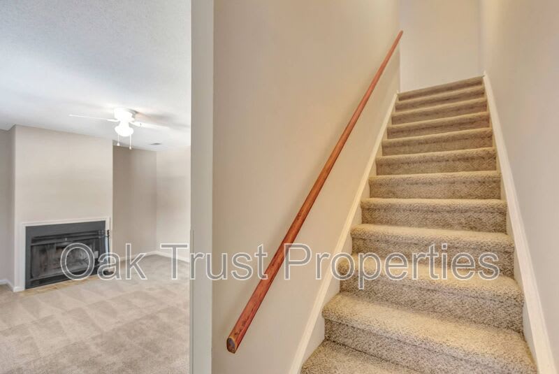593 Travelers Blvd – photo 5