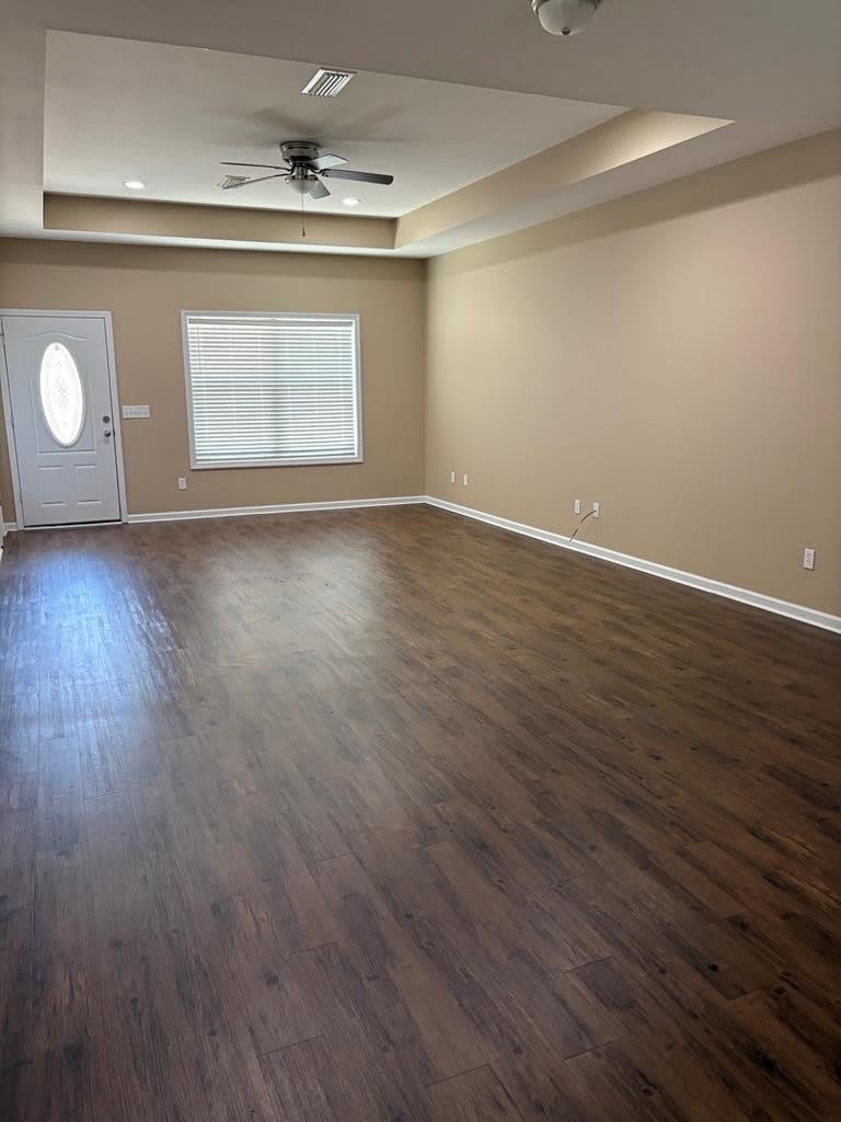 2284 Jordon Ave – photo 3