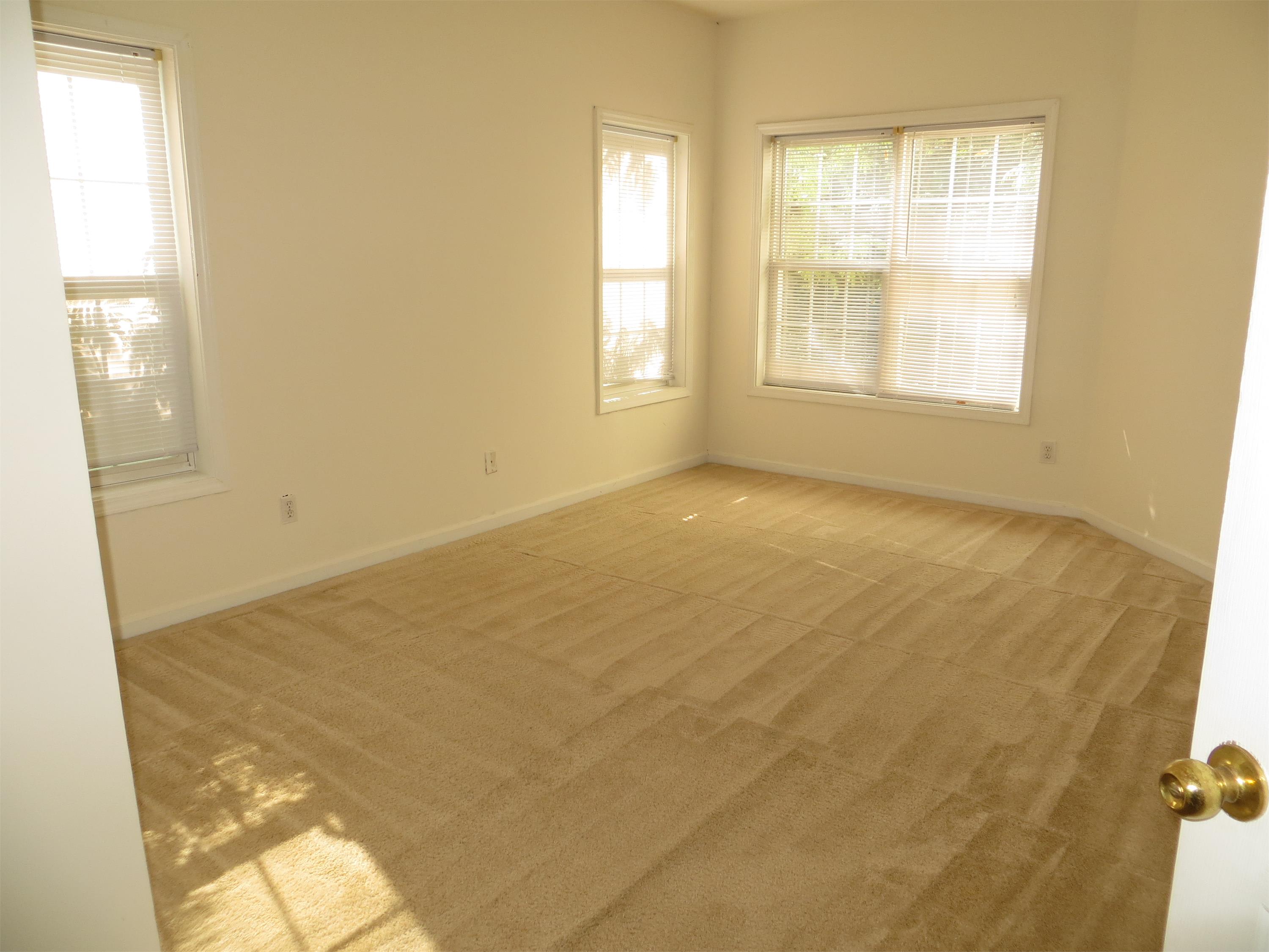 8849 Fairview Bluff – photo 3