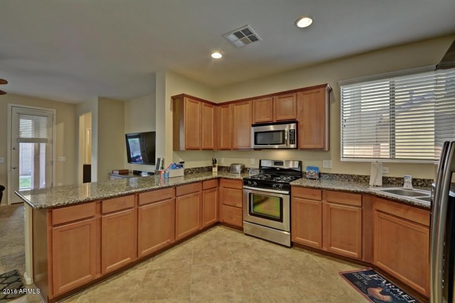 2065 S MARTINGALE Road – photo 5
