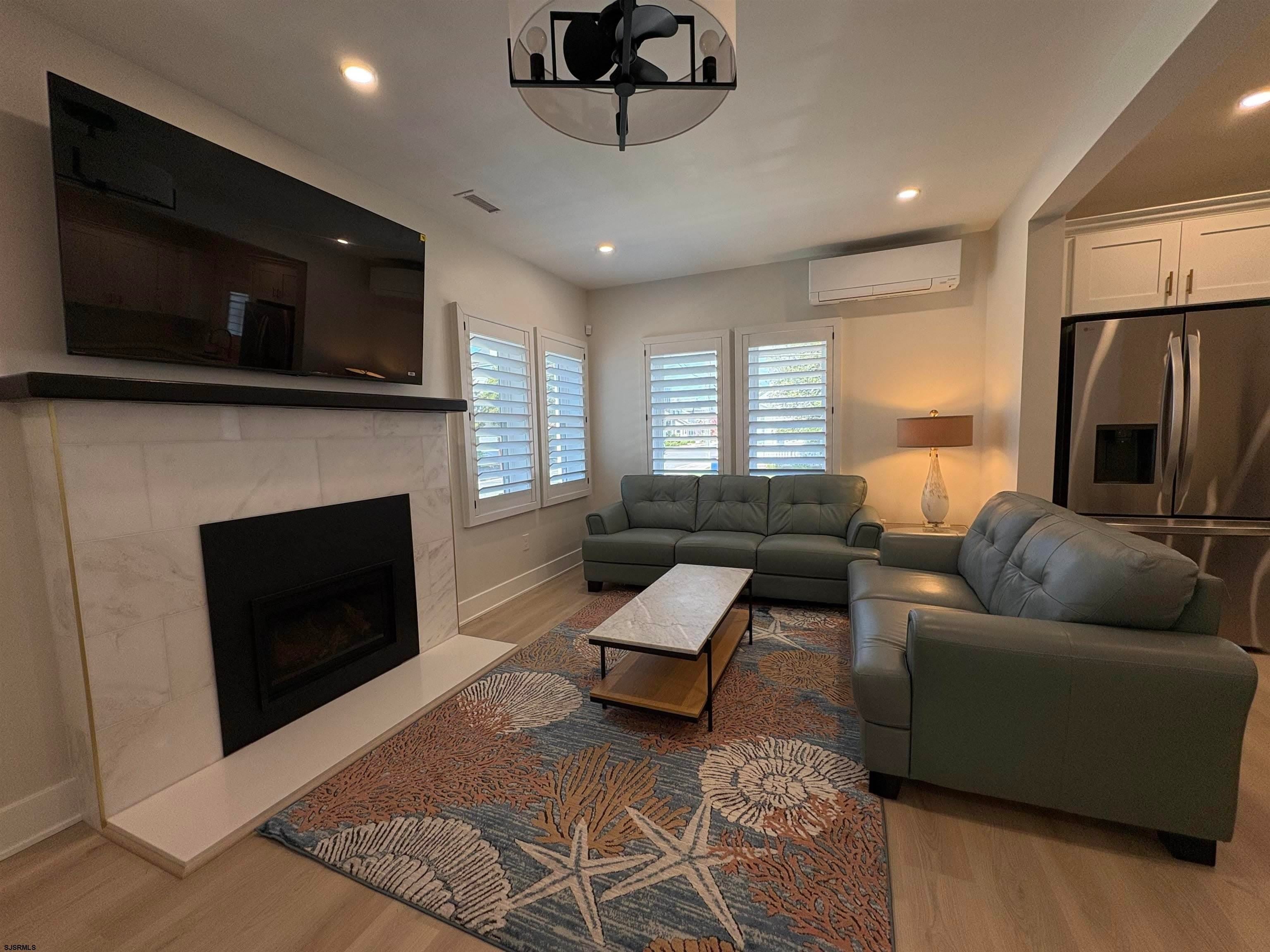 31 N Jasper – photo 3