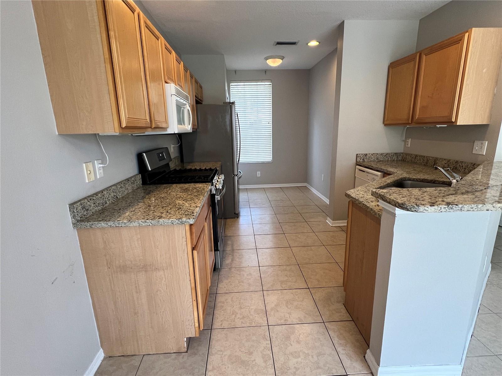 10008 Tate Lane – photo 5