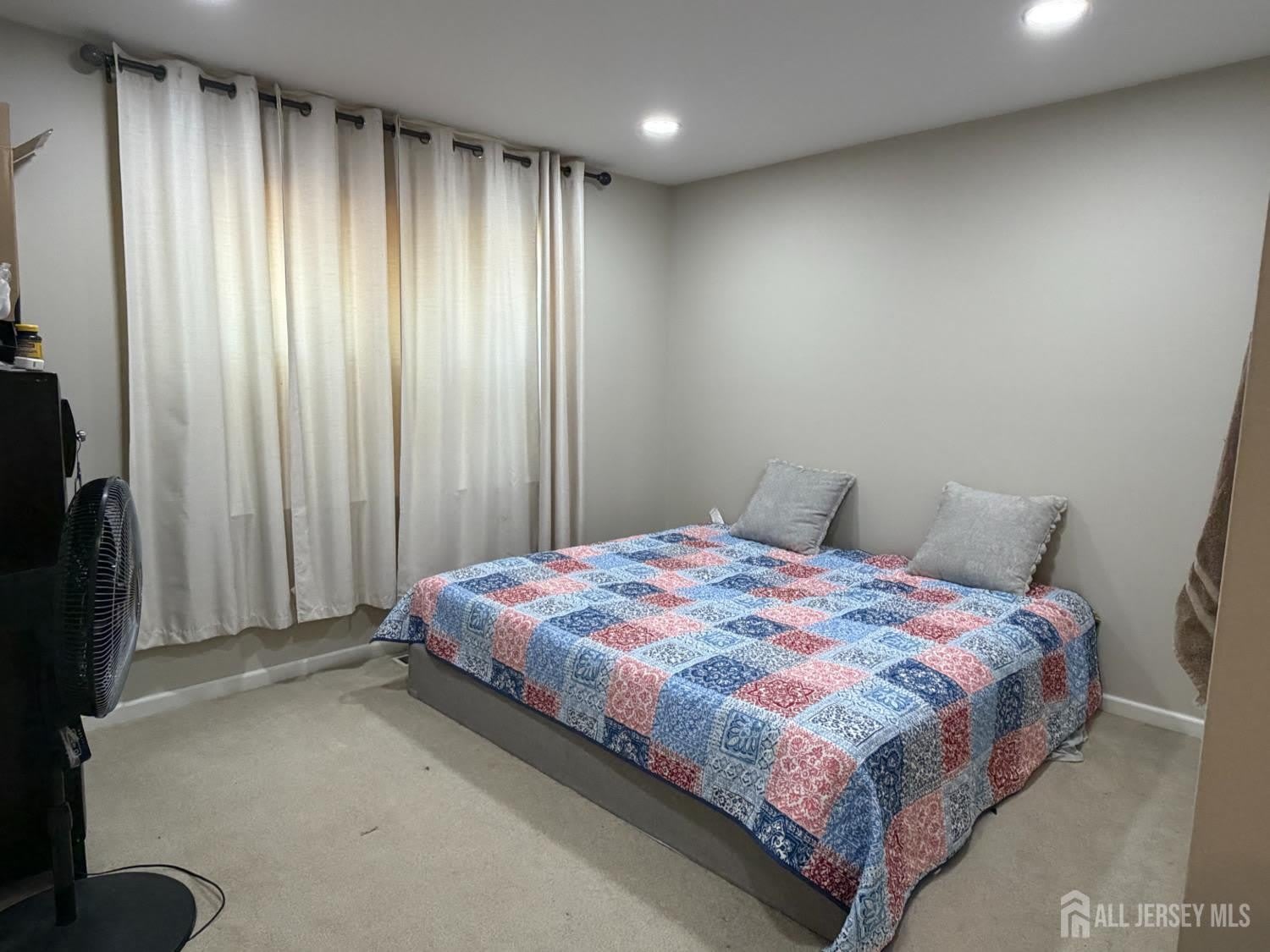 911 Yorkshire Drive – photo 3