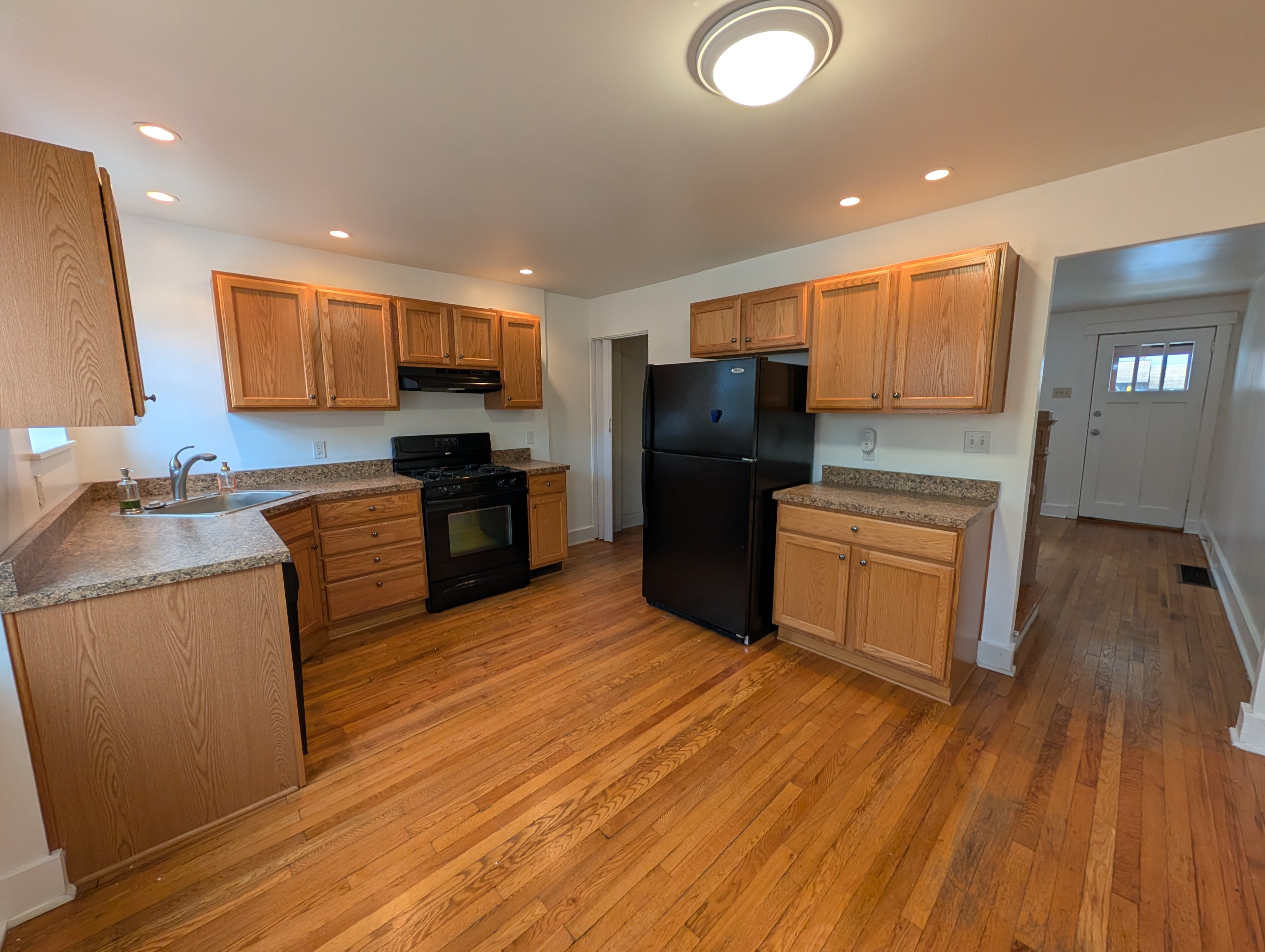 4213 Post St – photo 5