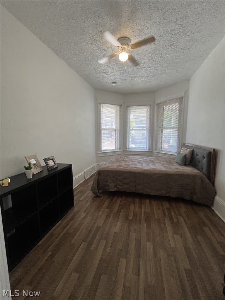 1958 E 120th Street – photo 3