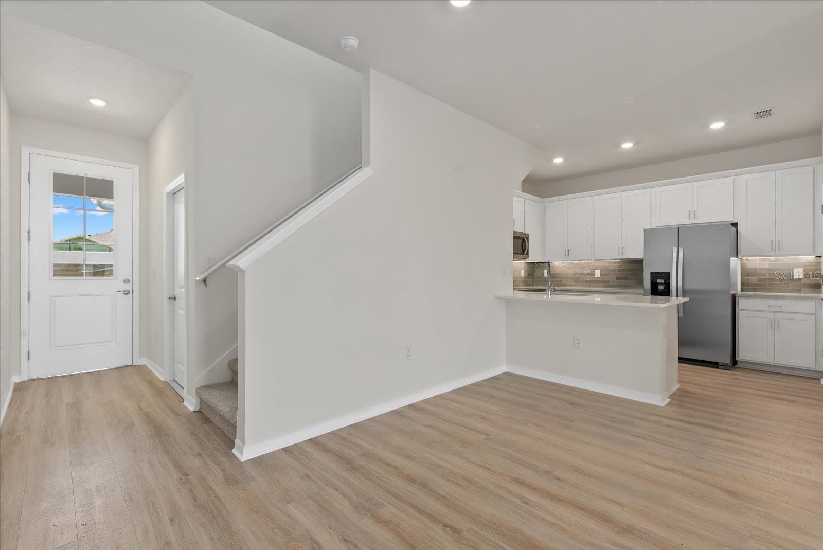 7566 Sea Oak Court – photo 5