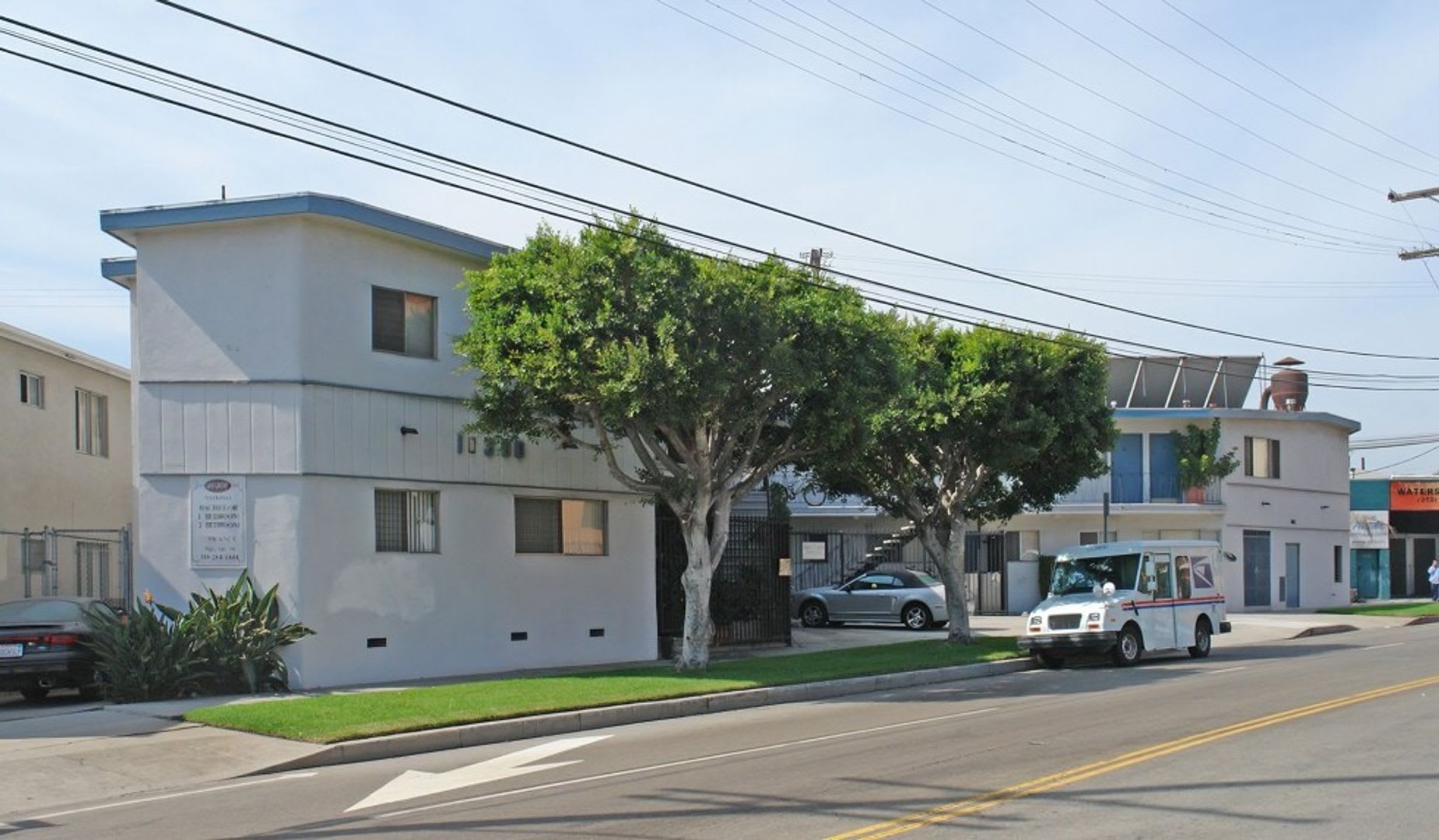 10300 National Boulevard – photo 5
