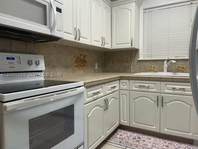 45 NW 30th Ave – photo 5