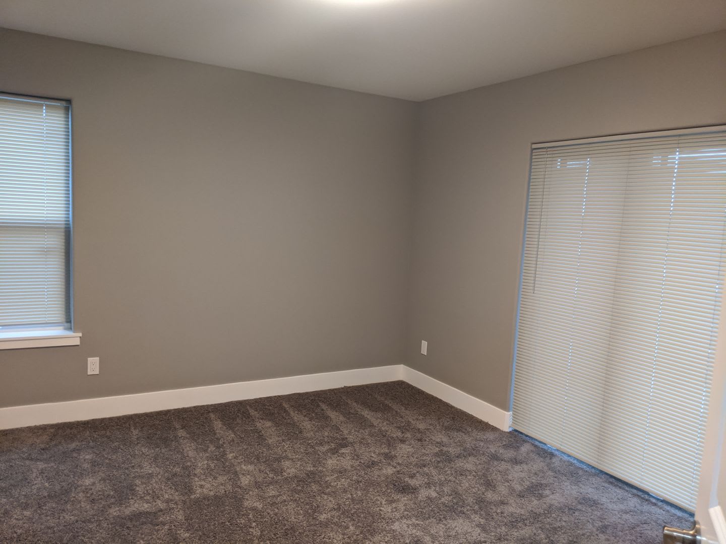 4 Bedroom Home for Rent in Blaine Area – photo 2