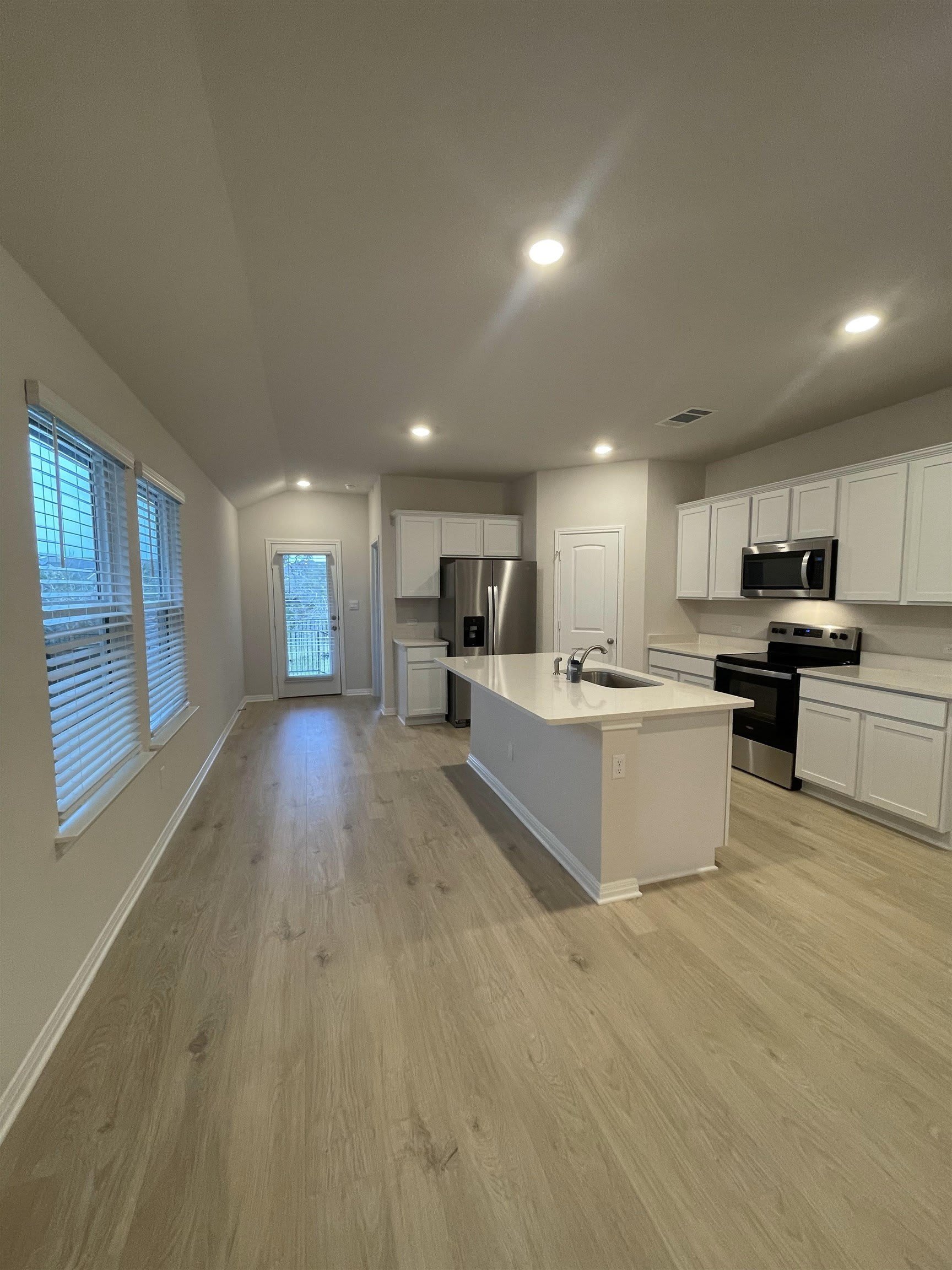 185 Grey Slate Avenue – photo 5